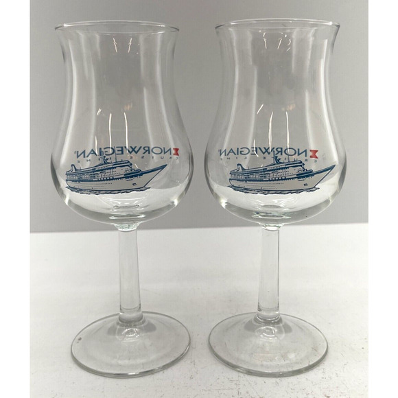 Set of 2 NCL Norwegian Cruise Line Hurricane Clear Glass Wine Cocktail Barware - Picture 3 of 9